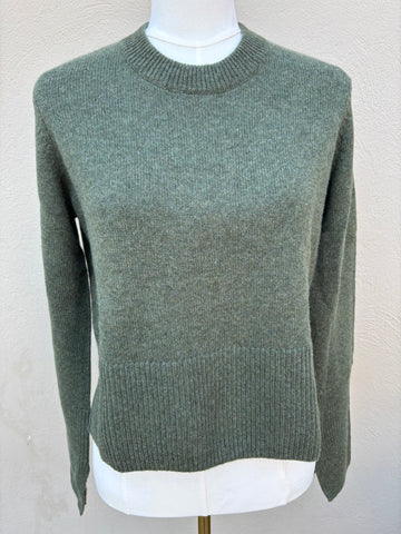 AUTUMN CASHMERE Boxy Crew in Color: 