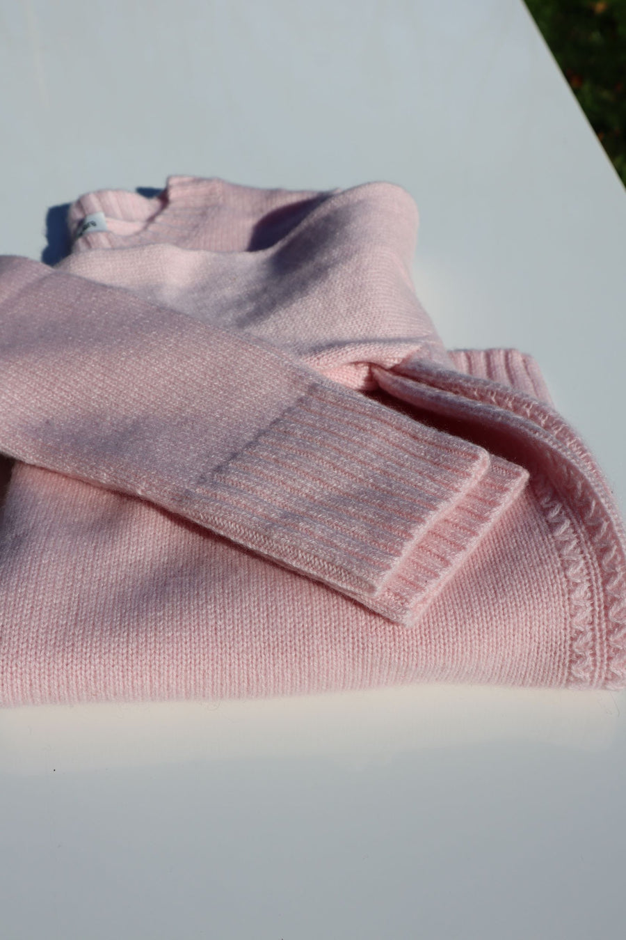AUTUMN CASHMERE Side Cable Crew in Color: 